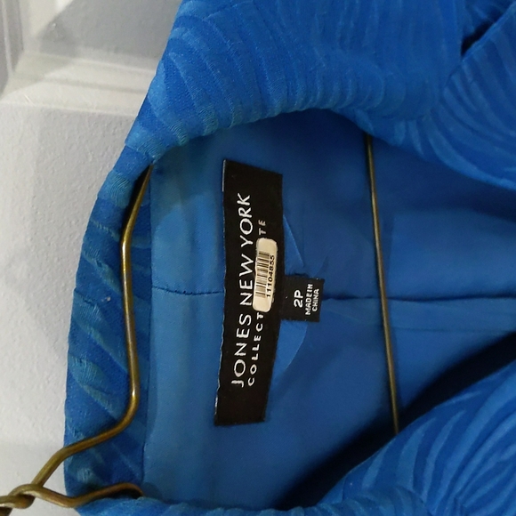 Jacket - Picture 2 of 3